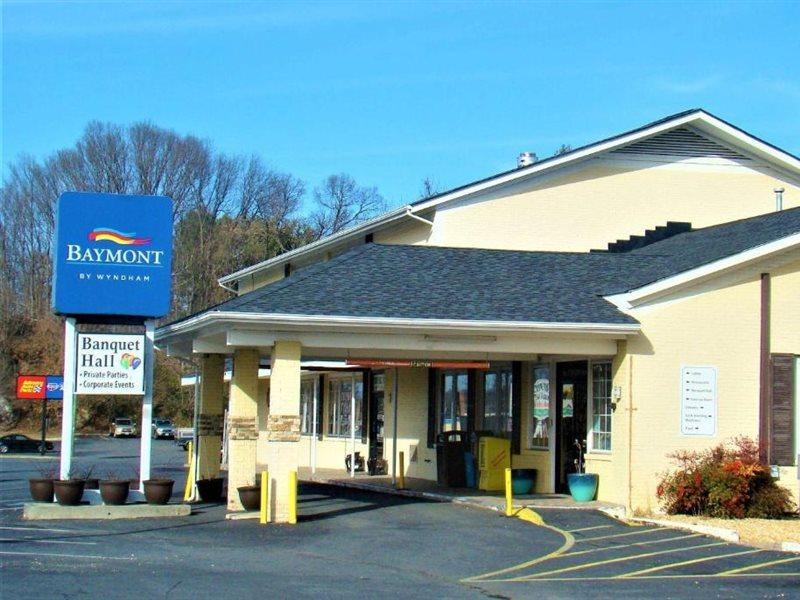 Отель Baymont By Wyndham Front Royal Near Shenandoah National Park Экстерьер фото